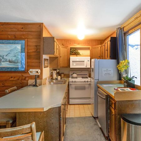 Darwin'S Apartment Girdwood Ngoại thất bức ảnh